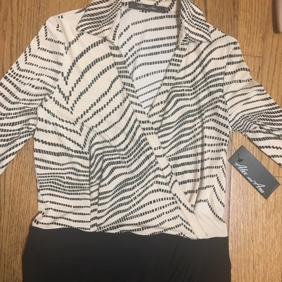 Women classy long sleeve dress. - Picture 3 of 6